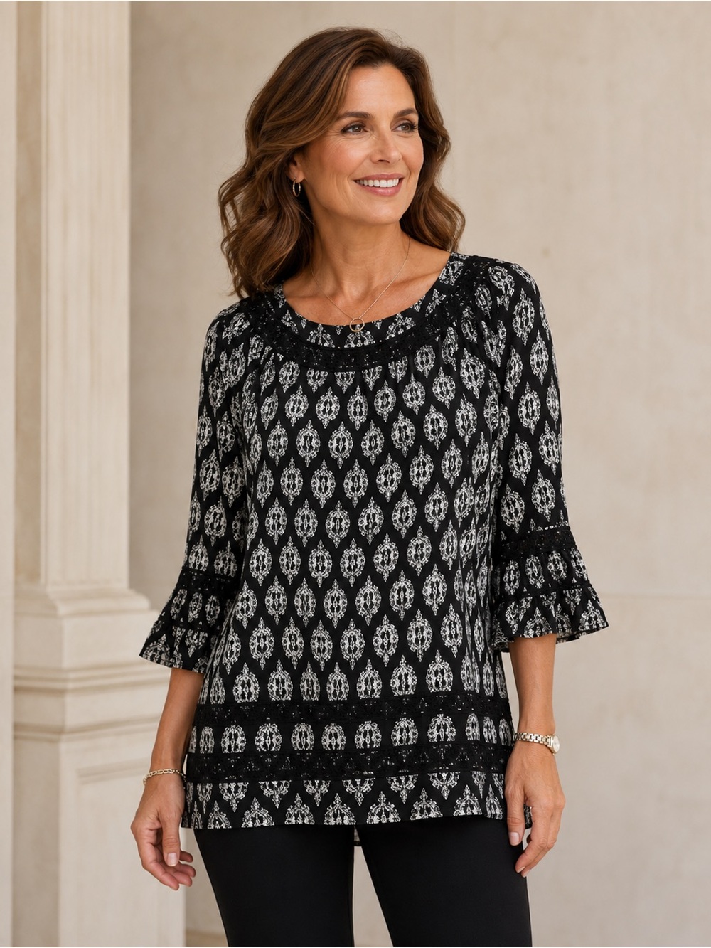 Honey Punch Long Sleeve Blouse Black & White Bell Sleeves size 1X
